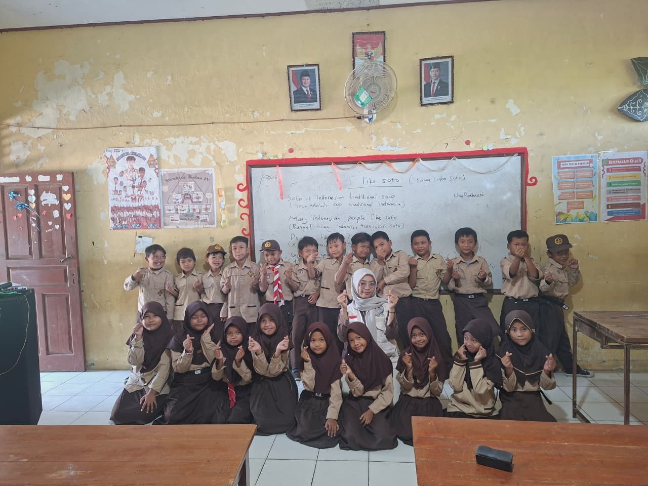Mahasiswa UMUS Brebes Hadirkan Program KANCIL ALAM, Dorong Kreativitas Siswa SDN Luwunggede 03 Melalui Kolase Berbahan Alam